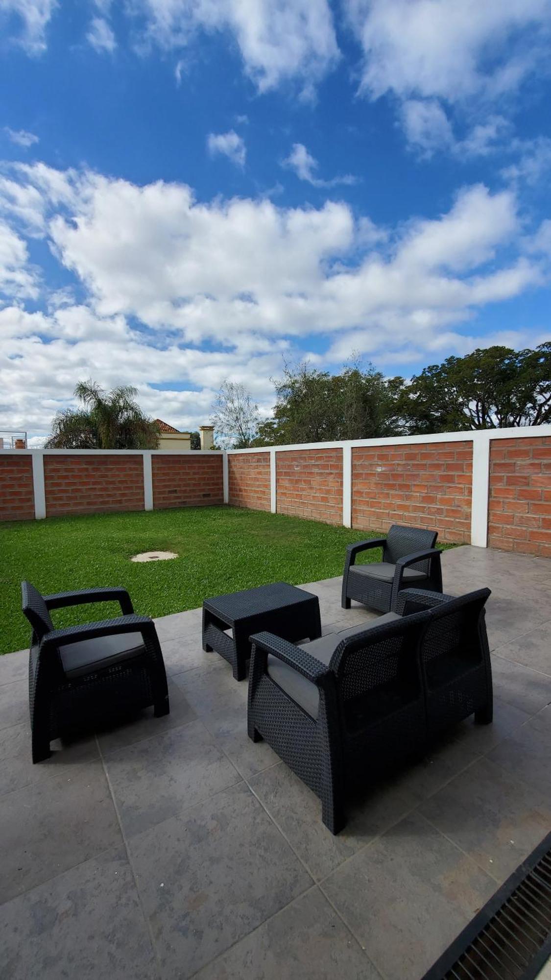 Duplex Solar Apartment Federacion
